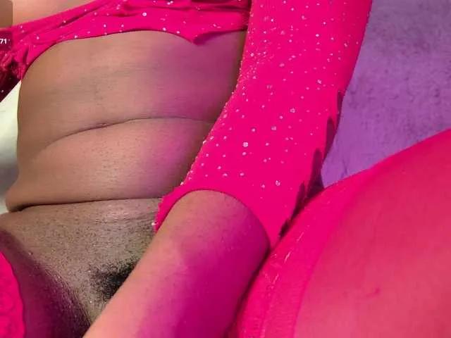 aidaadams on BongaCams 