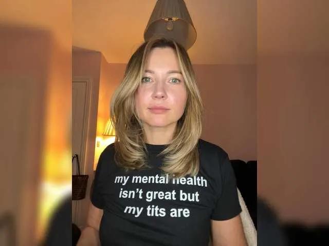 anastasiapocky1 —  I get totally swept away by a saxophone that moans like a lover and those filthy jazz house beats that make me want to move. I'm all about that slow tease and delicious tension, especially when it comes to my toys that know how to hit all the right...