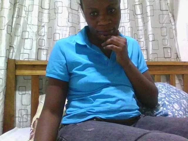 Babyrozzilah on BongaCams 