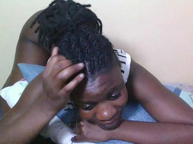 Babyrozzilah on BongaCams 