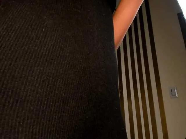 EmilyJohnson1 — I love it when they support me, that means they like my show and get horny with my body.