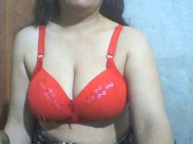 indiagirl50 on BongaCams 