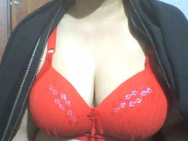 indiagirl50 — I love horny men , naughty men with dirty minds , lets play !