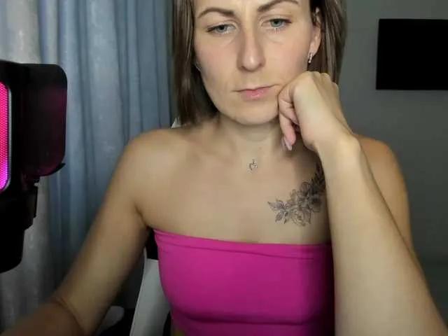 Kiza9 — Strong and independent men who have a sense of humor and don't get offended by jokes in response!!!