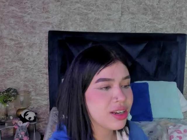 Lily-Woodz on BongaCams