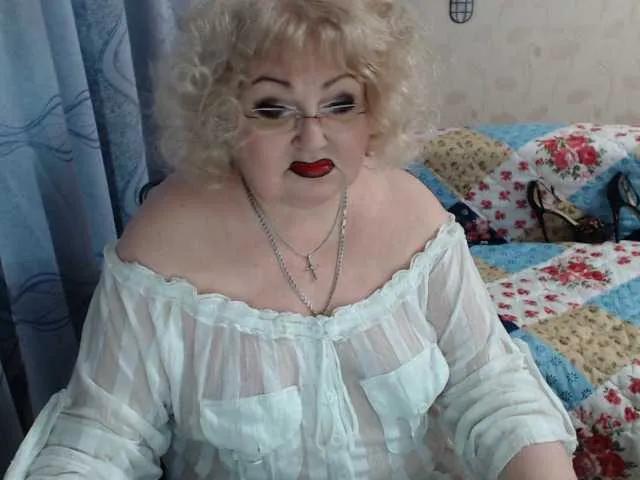 livingnextdoor on BongaCams 