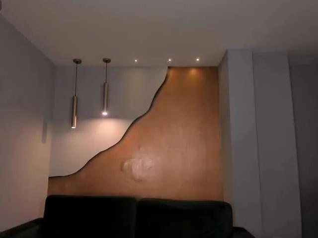 MaiaCollins1 on BongaCams 