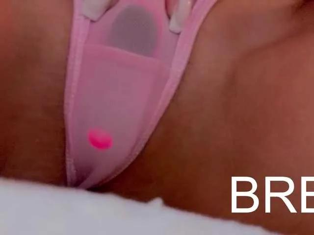 MiamiMur on BongaCams