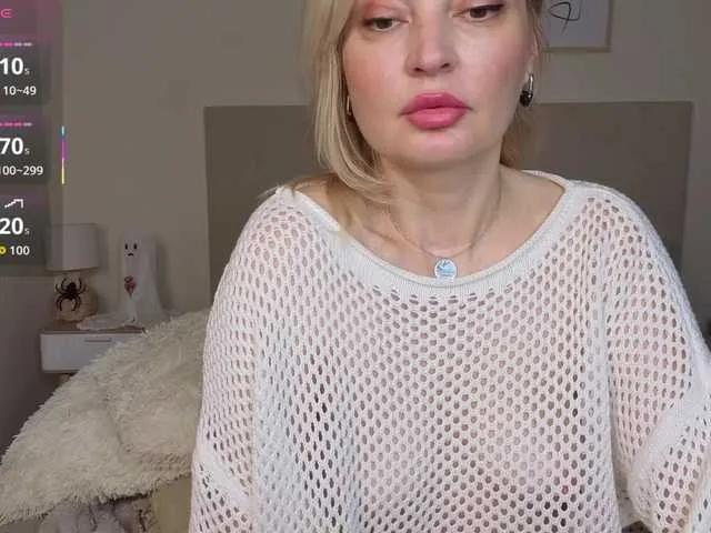 milena-sexyy — the smell of leather and strong vibration