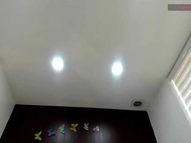 moxa-hot — I get horny when they tell me I'm their sweet mature, when they make me vibrate until I release my sweet cum, when they touch me roughly it makes my nipples hard. 