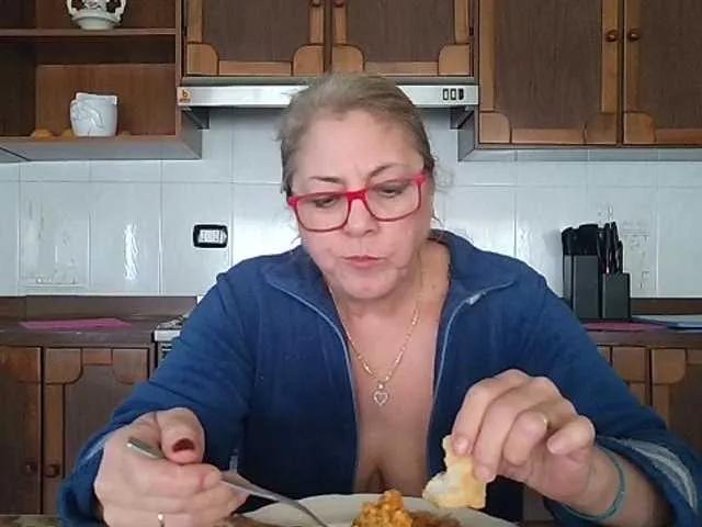 pussyboom11 on BongaCams 