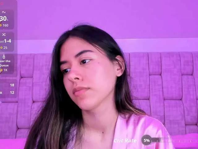 SashaCollinss on BongaCams 