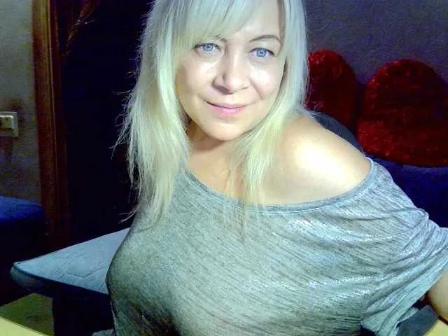 Savan35na — Freechat on BongaCams