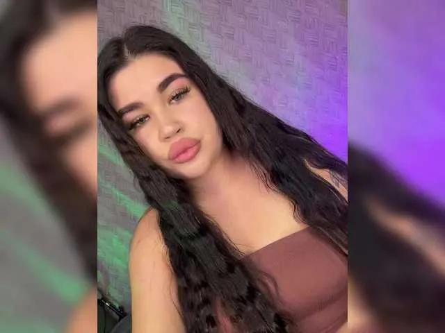 suchka-black- on BongaCams