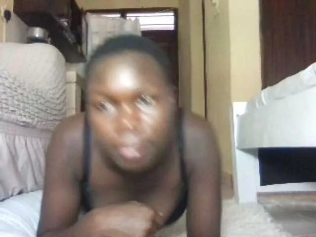 Sweetchocolate on BongaCams 