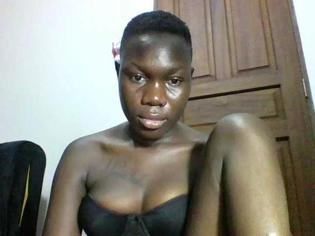 Sweetchocolate on BongaCams 