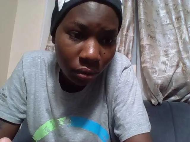 Sweetlilly2 — Freechat on BongaCams