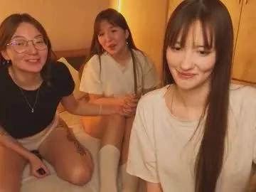 _reverse_gang_ — [1000 tokens to goal] -- Current Goal: help me cum today <3 lovense included at 1000 tokens -- #lovense #pvt #skinny #brunette #smalltits