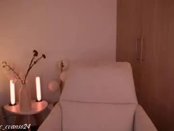annie_evans24 on Chaturbate 