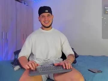 austin_curry — cum  #feet #lovense #latino #gay #bigdick [1029 tokens remaining]