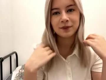 bettiepanella — Goal:booty tease:l0^^ I'm #new here! Little bit nervous and #shy <3 #young #18 #lovense [0 tokens remaining]