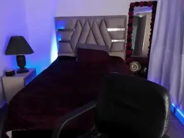 cristie_ortiz — make me cum [300 tokens left] #bdsm #latex #slave #latina #lovense