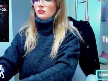 evelyne_rose on Chaturbate 