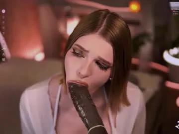 fluffyellie on Chaturbate 