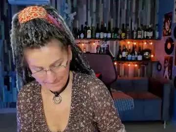 fridatander — GOAL: daily piggy bank [135 tokens remaining] 1 token for a good day #feet #femdom #findom #mistress #joi