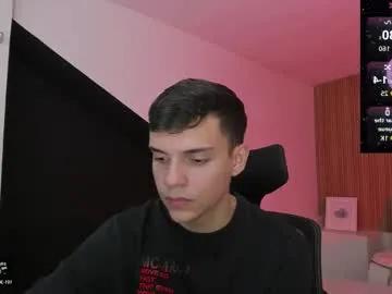 jacobrobeerts — GOAL: oil in my ass and cock [70 tokens remaining] Welcome to my room! #bigcock #cum #latino #lovense #18