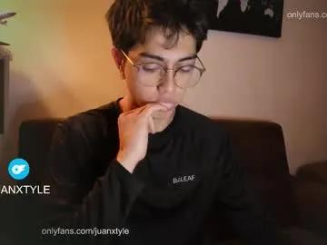 juancamroom — goalCUM #bigdick #uncut #bush Welcome to my room, #18  #asian [2000 tokens remaining]