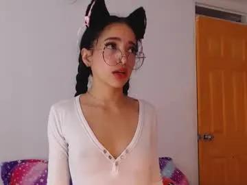 little_angelito2 on Chaturbate 