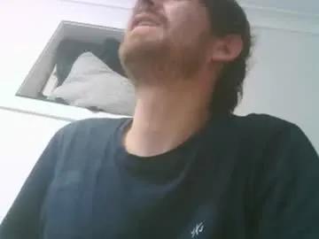 masterpapasit0 — Fiery girl wanted for live cam collabs-UK entrepreneur with plans to earn big, travel wild places, and share some skin. Just now I'm a fully trained chef... but that's about to change. Interested?/