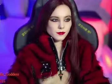 nelle_ on Chaturbate 
