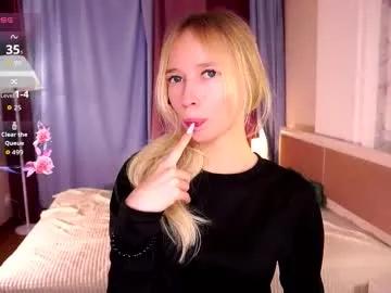 shelleybuss — GOAL: Flash Boobs ~ [32 tokens remaining] Welcome to my room! For my fanclub users - free tg! Hello! I'm Shelley! #teen #18 #shy #skinny #cute