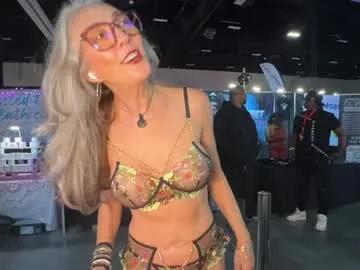 sunnie_dayz on Chaturbate 