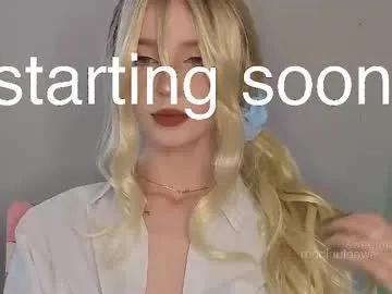 sweetuniporn on Chaturbate 