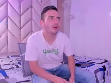 vynny_blacke_ on Chaturbate 