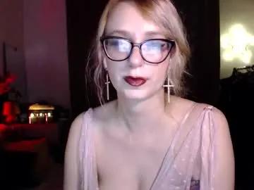 welliza — boooo   #bigboobs #bigpussylips #natural #mistress [615 tokens remaining] #bigboobs  #bigpussylips #natural #misstress