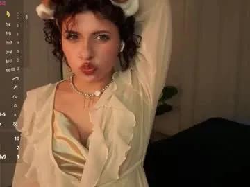 yess_kiki — CB handsome , I'm Elise y I don't want to be lonely and silent <3 Goal: air kiss  ||Dont be boring #teen here and  #lovense #cute  #nude  #18 [0 tokens remaining]