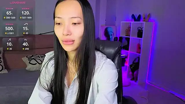 _MIURA_ — Stick out my long tongue