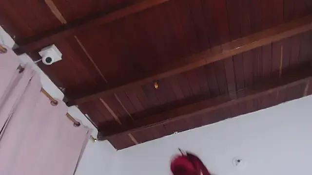 Amara_Red on StripChat 