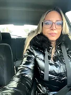 AnissaHale — Suce moi + cadeau 