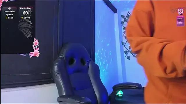 Anny_Kiitty on StripChat 