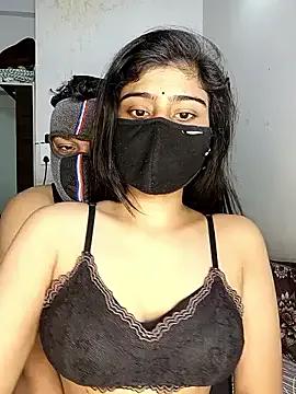 Model COLAMBIA_X_GURL