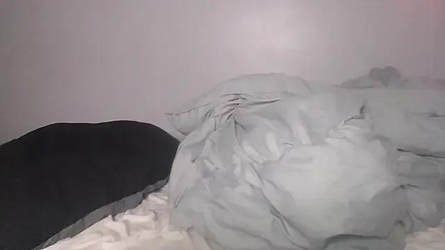 deepinnnnn on StripChat 