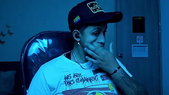 Dominick_jones — sexy tease oil