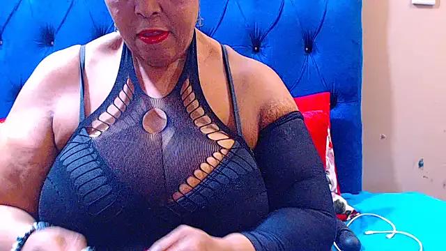 ebonycandy10 — Freechat on StripChat