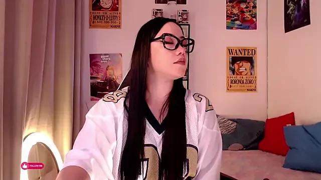 Emmy_Ruiz on StripChat 