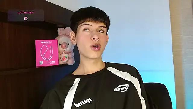 Ezra_Storm — spear and spit hole with lushcontrol3min